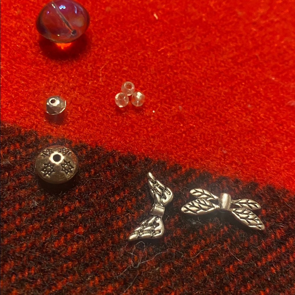 Lot of blues, aquas, and clear beads & silver metal angel wings dragon flies etc - Picture 11 of 11